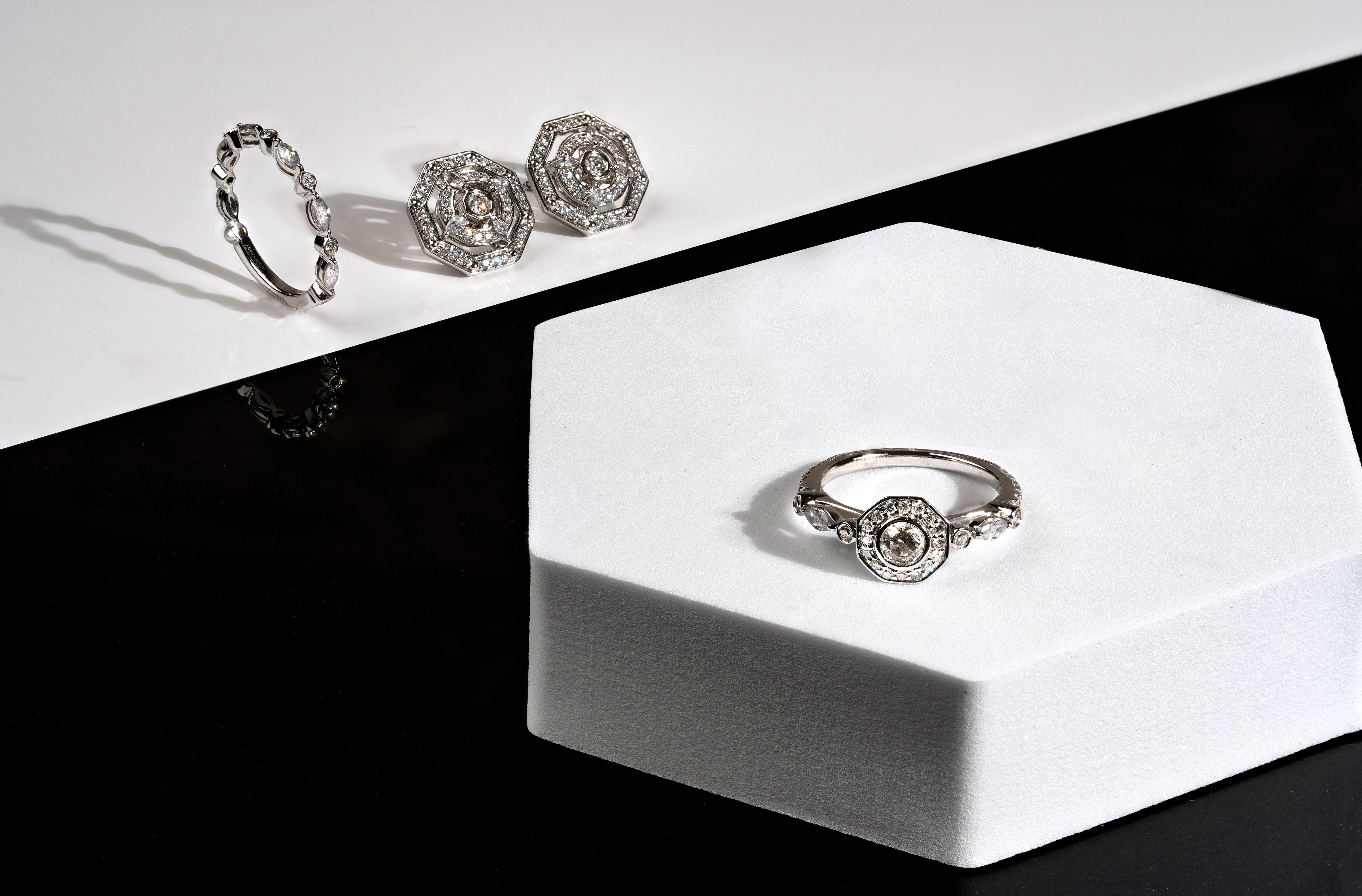 Rediscover the Aerides Jewellery Collection: Timeless Elegance in Octagonal Designs