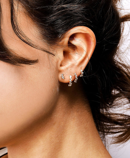 Veto Sapphire Medium Earring Hoops - Lark and Berry